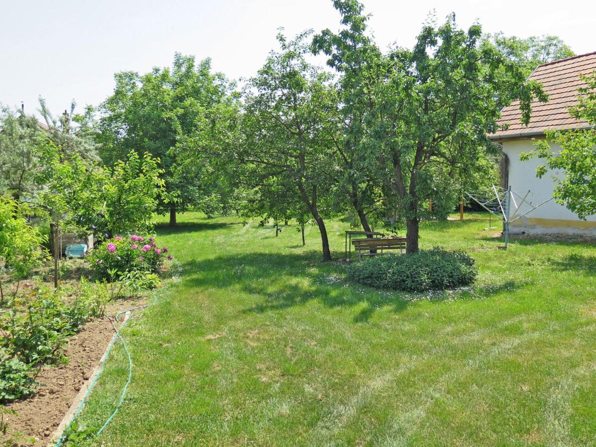 Holiday Home Szijarto - Bgk111 By Interhome Balatongyorok Bagian luar foto