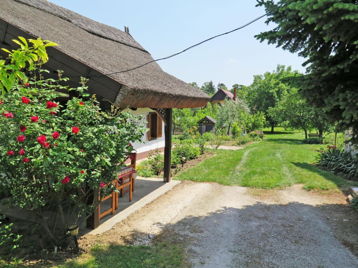 Holiday Home Szijarto - Bgk111 By Interhome Balatongyorok Bagian luar foto